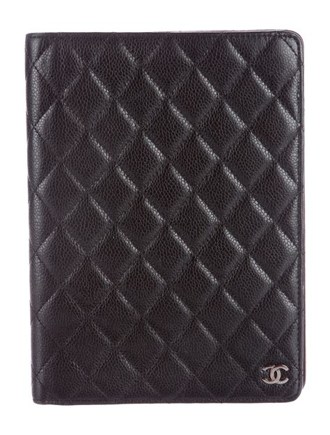 chanel quilted caviar agenda cover